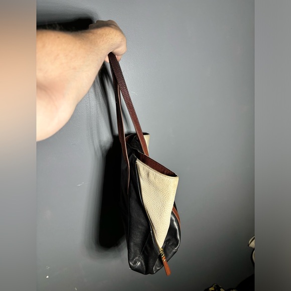 Fossil Gwen Side Zip Shopper Tote in Goat Hide Leather - Picture 9 of 10